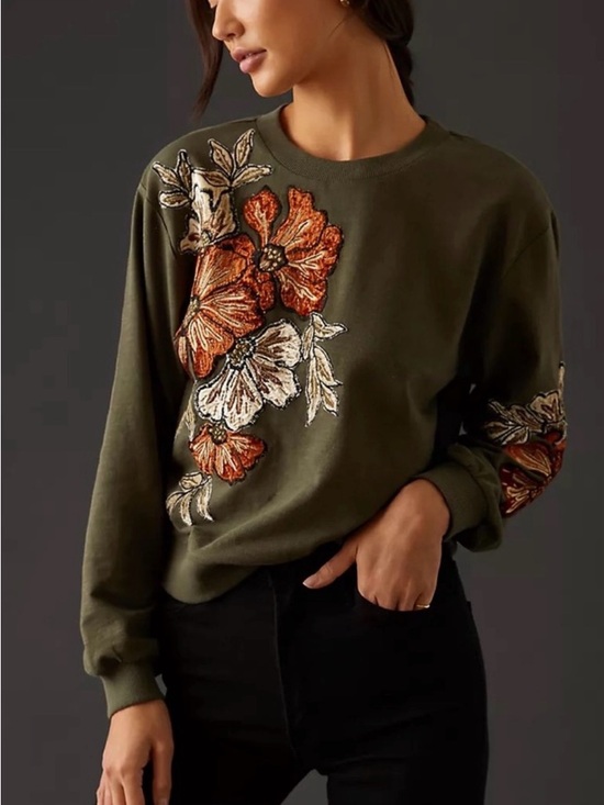 Anthropologie Tops - Anthropologie floral appliqué Moss cotton Embroidered Sweatshirt size XL